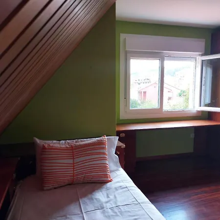 Casa Con Jardin *