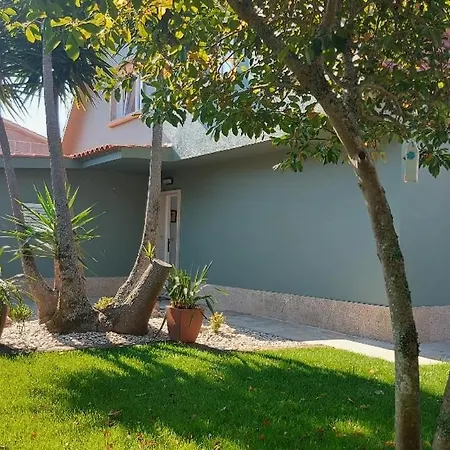Casa Con Jardin * Cangas do Morrazo